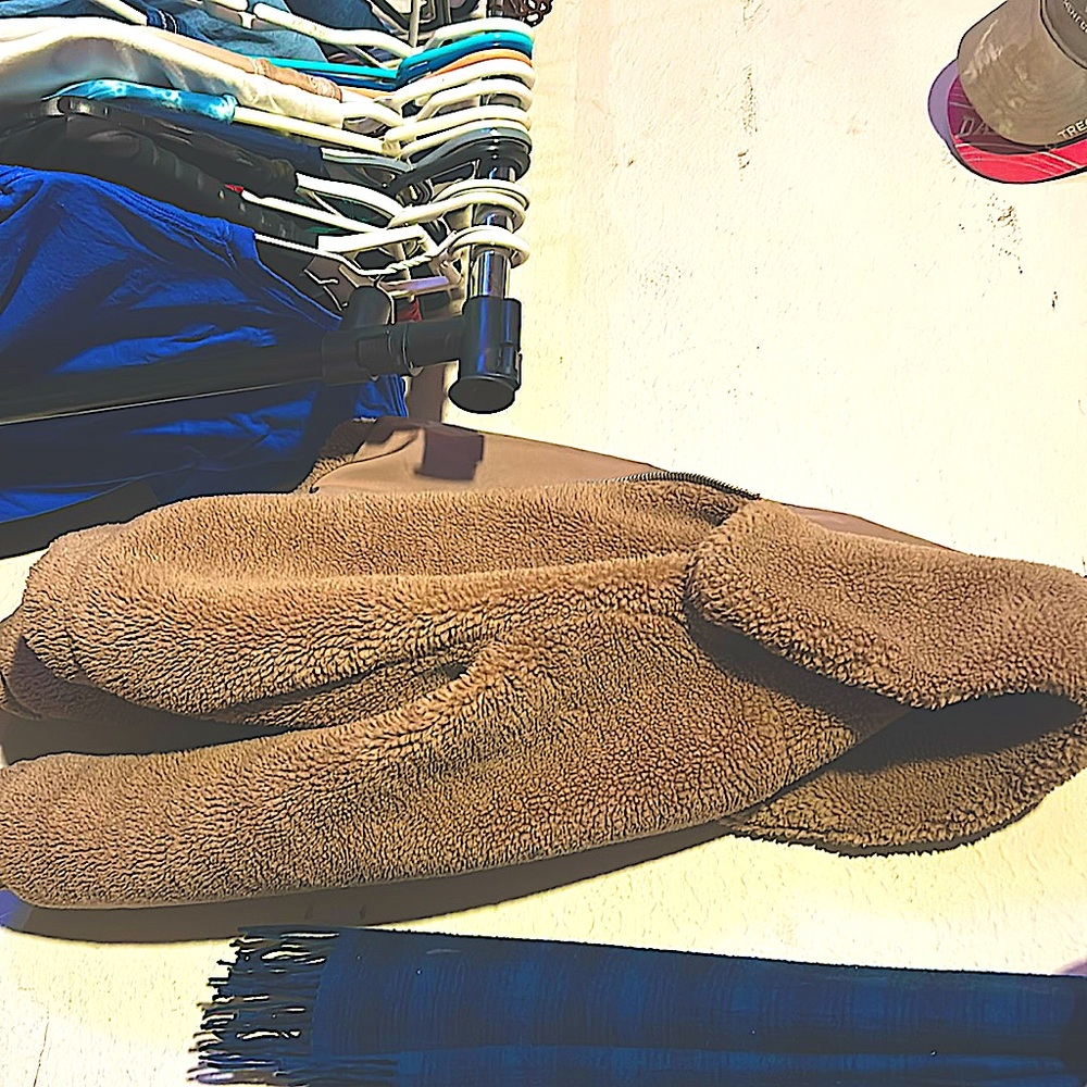 Brown warm cropped jacket